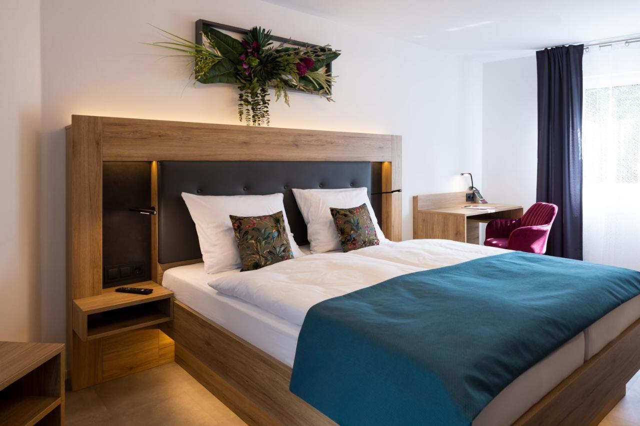Bed And Breakfast - Homburg Am Main 외부 사진